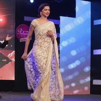Deepika Padukone - Palam Silks 15 Fashion Show Of Happy Near Film Bollywood Stars Photos