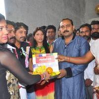 Aruntha Pathiee Movie Launch Stills