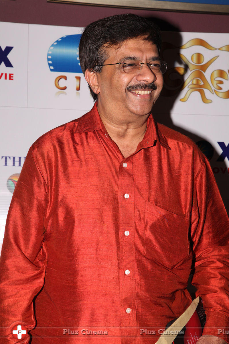 Y. G. Mahendran - Red Carpet in INOX at CIFF 2013 Stills | Picture 676103