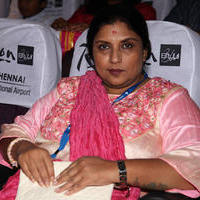 Sripriya Rajkumar - Red Carpet in INOX at CIFF 2013 Stills
