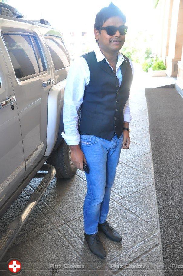Harris Jayaraj - Endrendrum Punnagai Movie Success Meet Stills | Picture 684855
