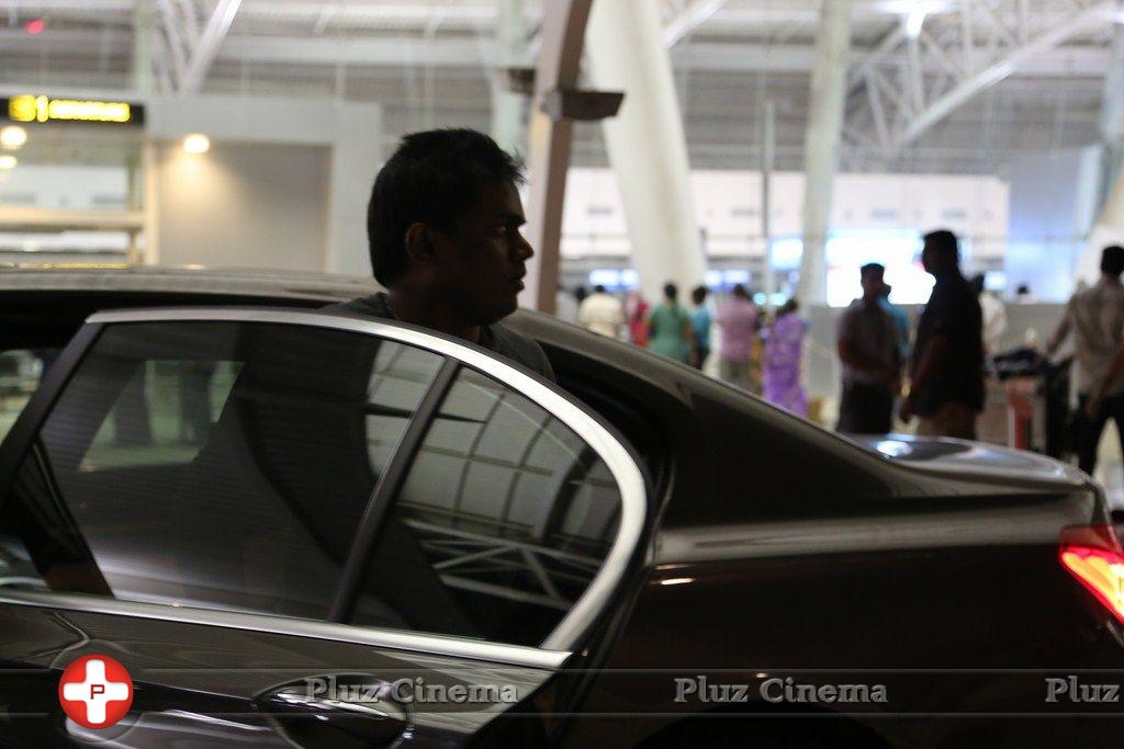 Yuvan Shankar Raja - Yuvan Spotted at Chennai Airport Stills | Picture 634813