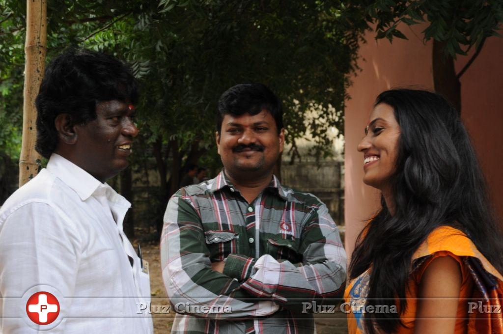 Naalu Perum Romba Nallavanga Movie Song Recording Pooja Stills | Picture 639950