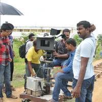 Vidiyum Varai Vinmeengal Avom Movie Working Stills | Picture 611037
