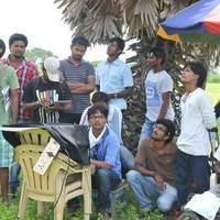 Vidiyum Varai Vinmeengal Avom Movie Working Stills | Picture 611054