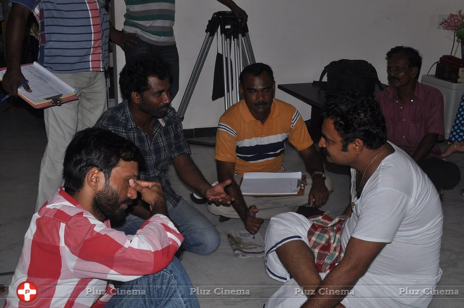 Thiruttu Kalyanam Movie Working Stills | Picture 785936