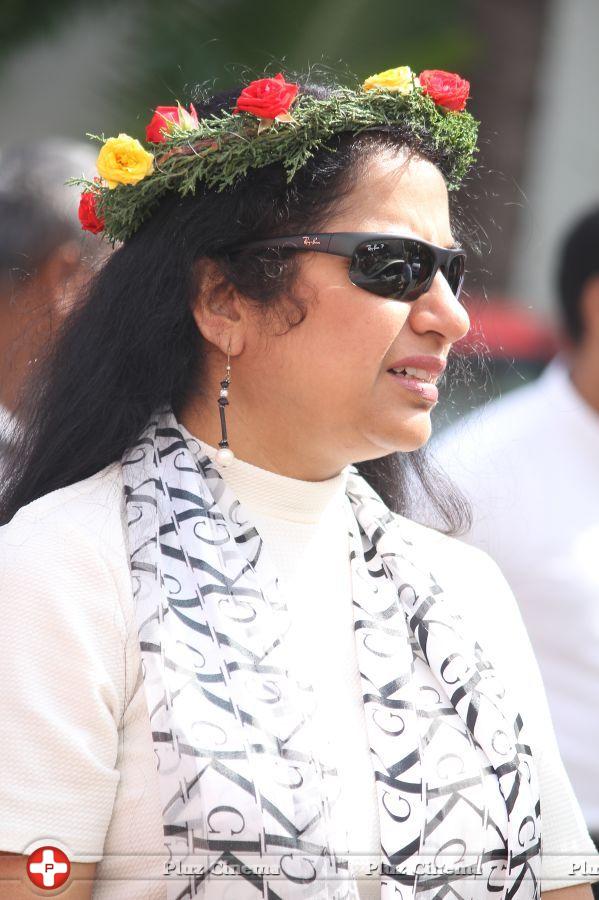 Suhasini Maniratnam - Actor Arun Vijay Duchess All Women's Car Rally Stills | Picture 788420