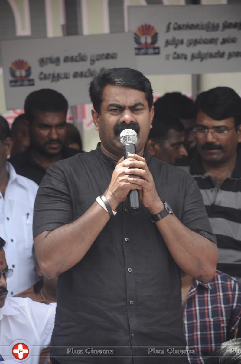 Seeman - Tamil Directors Union and Producers Council Protest Outside Sri Lankan High Commission Stills | Picture 789112