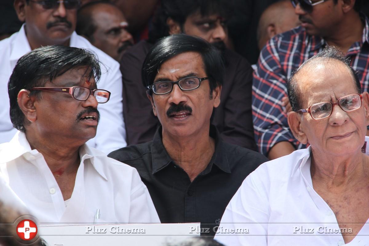 Manobala - Tamil Directors Union and Producers Council Protest Outside Sri Lankan High Commission Stills | Picture 789215