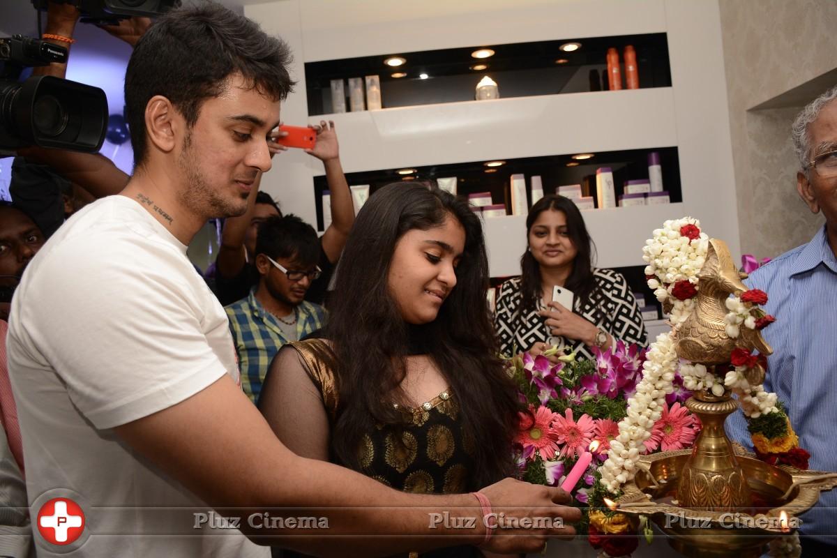 Director Dharani inaugurates Toni and Guy Essensuals Salon Photos | Picture 791569