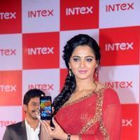 Anushka Shetty - Anushka Launches INTEX Aqua Smartphone Photos | Picture 801540
