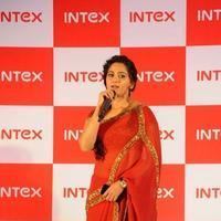 Anushka Shetty - Anushka Launches INTEX Aqua Smartphone Photos | Picture 801546