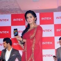 Anushka Shetty - Anushka Launches INTEX Aqua Smartphone Photos | Picture 801585