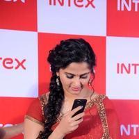 Anushka Shetty - Anushka Launches INTEX Aqua Smartphone Photos | Picture 801634