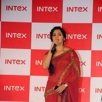 Anushka Shetty - Anushka Launches INTEX Aqua Smartphone Photos | Picture 801643