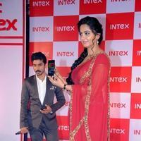 Anushka Shetty - Anushka Launches INTEX Aqua Smartphone Photos | Picture 801646