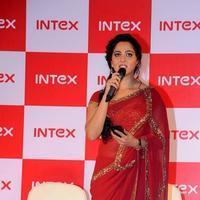Anushka Shetty - Anushka Launches INTEX Aqua Smartphone Photos | Picture 801649
