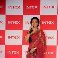 Anushka Shetty - Anushka Launches INTEX Aqua Smartphone Photos | Picture 801660