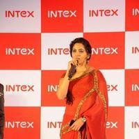 Anushka Shetty - Anushka Launches INTEX Aqua Smartphone Photos | Picture 801671