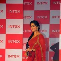 Anushka Shetty - Anushka Launches INTEX Aqua Smartphone Photos | Picture 801678