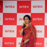 Anushka Shetty - Anushka Launches INTEX Aqua Smartphone Photos | Picture 801685