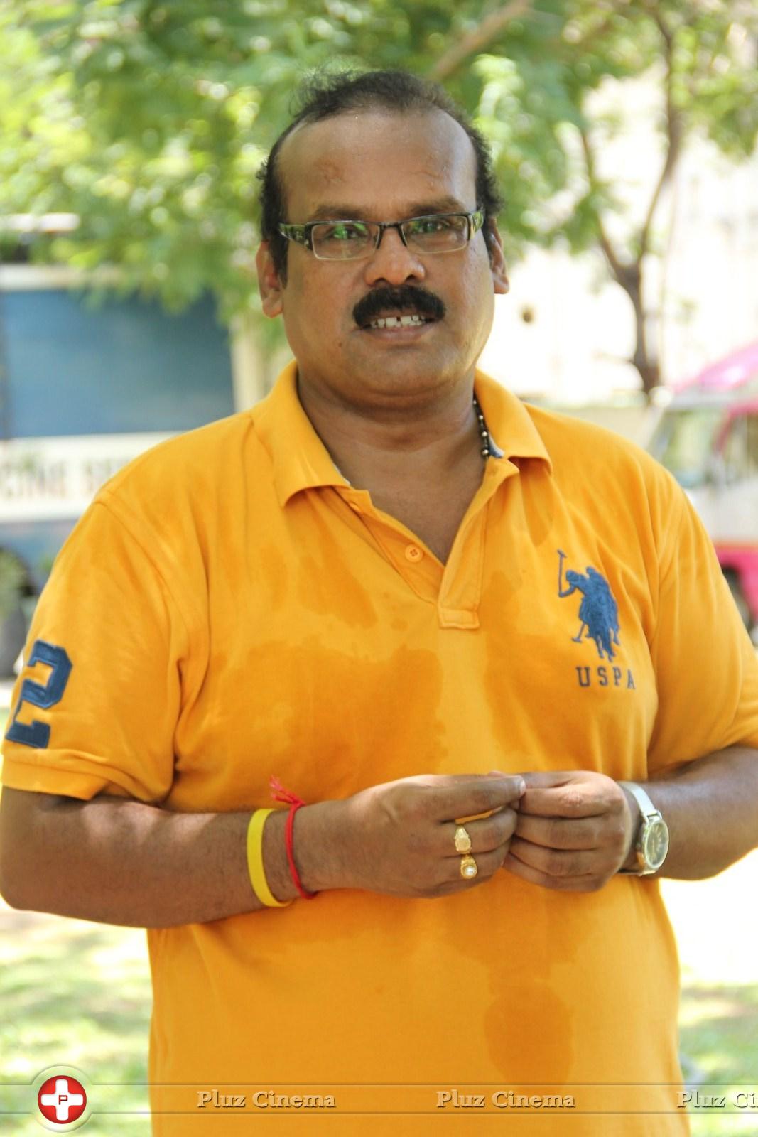 A. Venkatesh - Sandamaarutham Movie Working Stills | Picture 806221