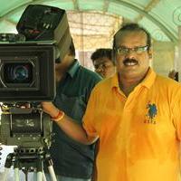 A. Venkatesh - Sandamaarutham Movie Working Stills