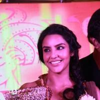 Priya Anand - V4 Awards 2013 Stills