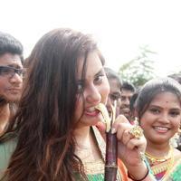 Namitha - Namitha Celebrates Pongal at SMK Fomra College and Encourages Blood Donation Photos | Picture 696456