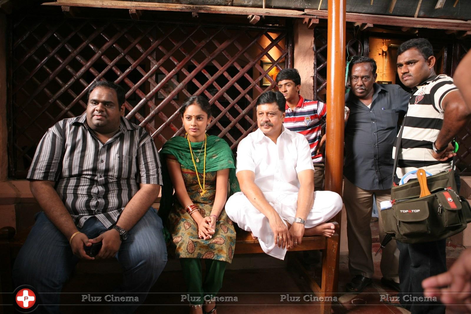 Nalanum Nandhiniyum Movie Working Stills | Picture 774652