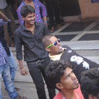Fans Celebrates Velaiyilla Pattathari Release Photos | Picture 779916