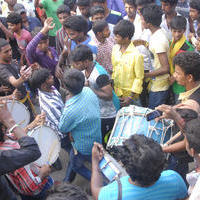Fans Celebrates Velaiyilla Pattathari Release Photos | Picture 779919