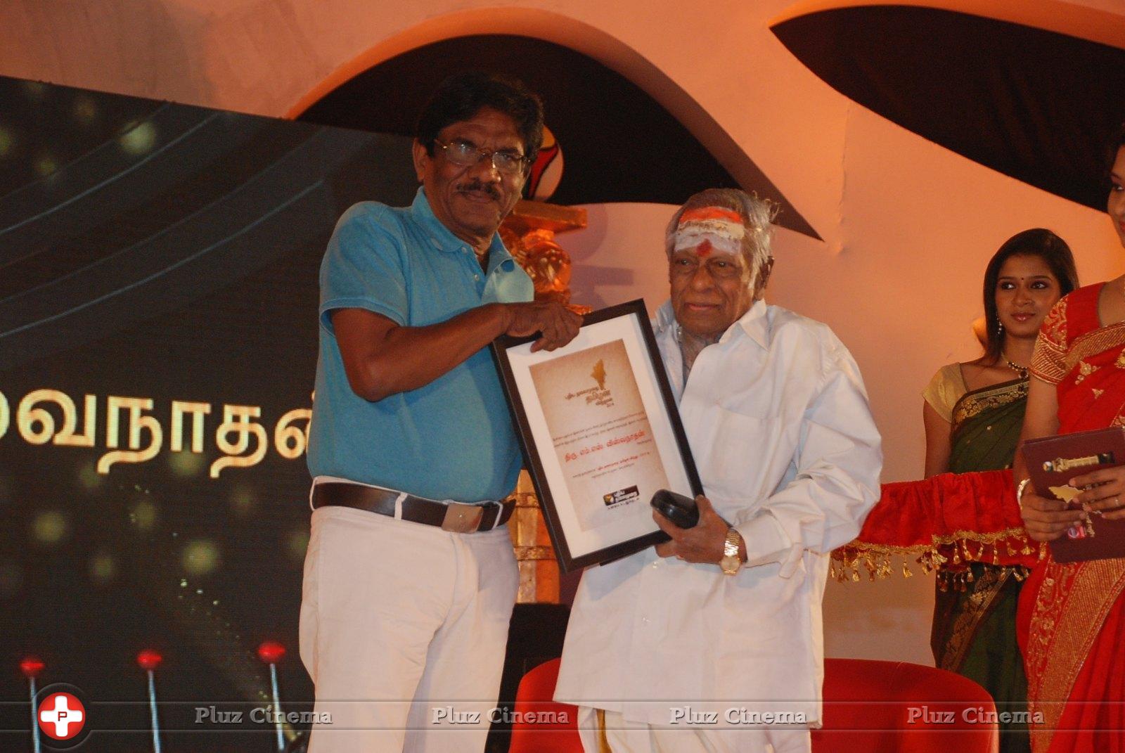 Puthiyathalaimurai Tamilan Awards 2014 Photos | Picture 784010
