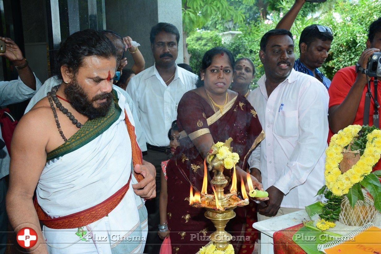 Nadu Iravu Movie Launch Stills | Picture 823961