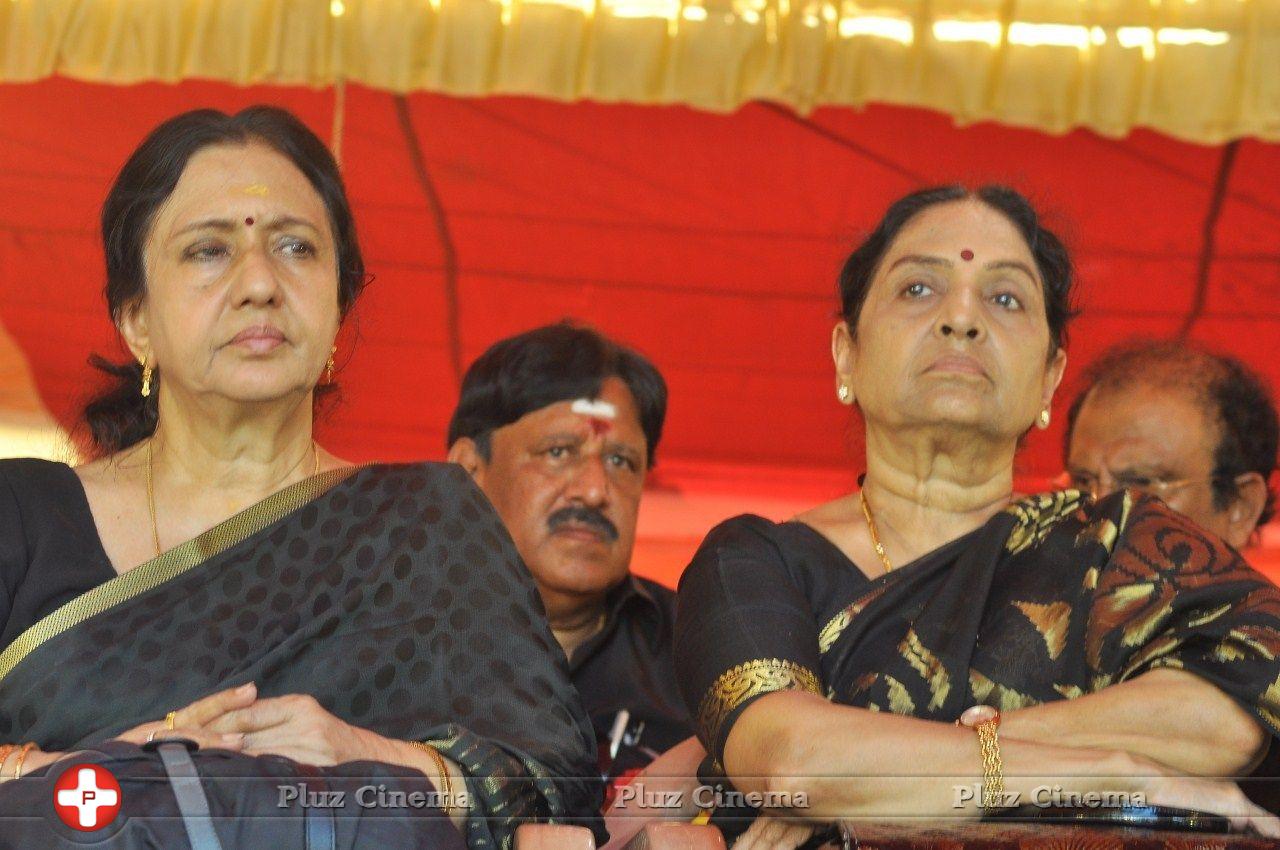 Tamil Film Industry Hunger Strike Against Jayalalitha Judgment Photos | Picture 837477