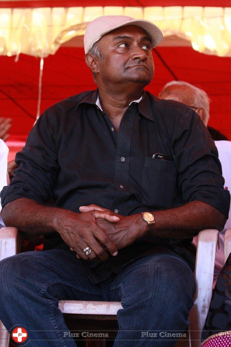 M. S. Bhaskar - Tamil Film Industry Hunger Strike Against Jayalalitha Judgment Photos | Picture 837678