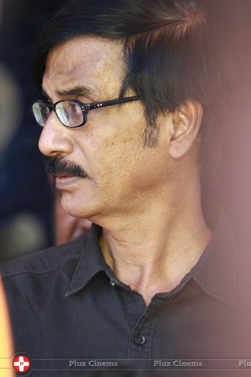 Manobala - Tamil Film Industry Hunger Strike Against Jayalalitha Judgment Photos | Picture 837692