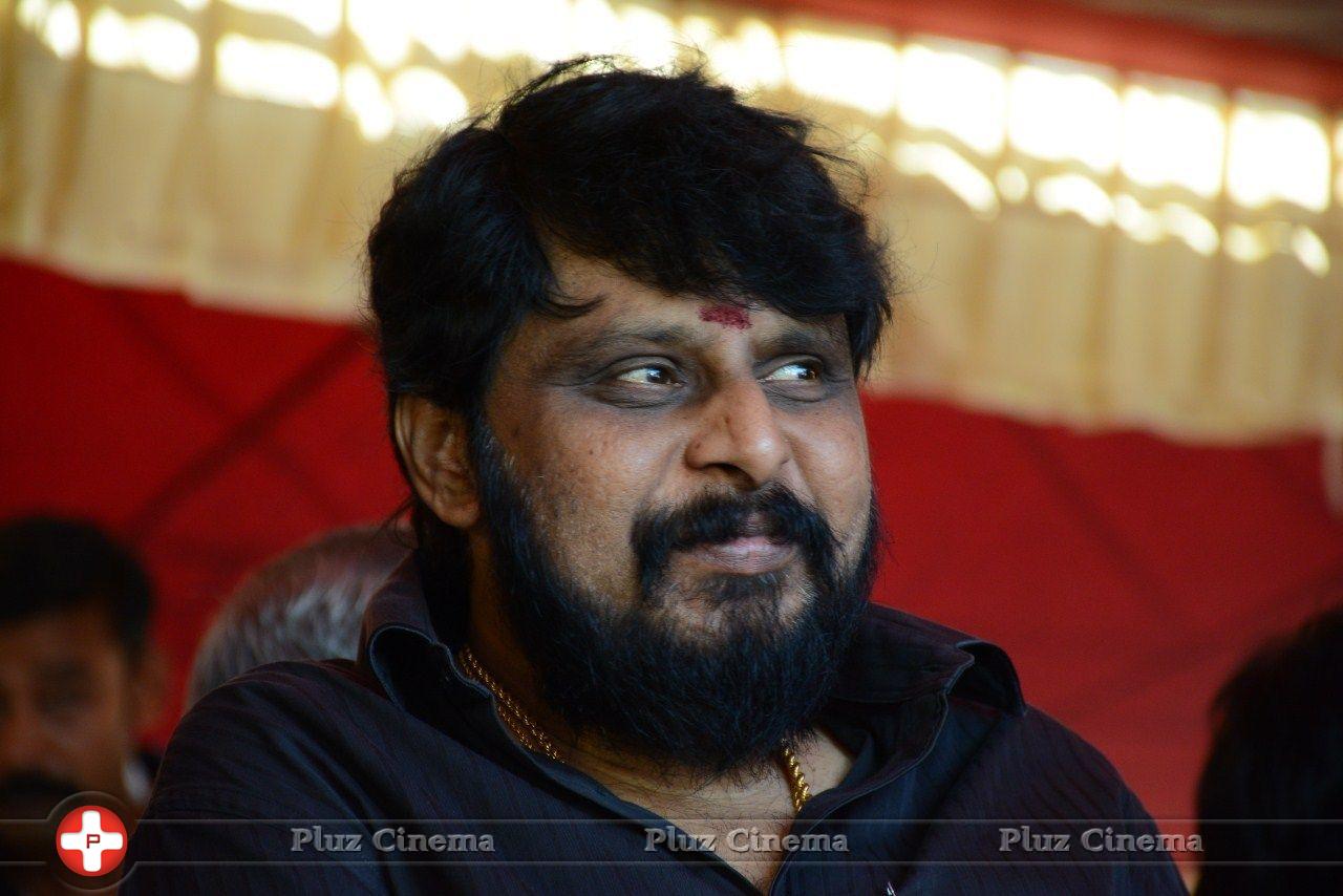 Vikraman (Director) - Tamil Film Industry Hunger Strike Against Jayalalitha Judgment Photos | Picture 837607