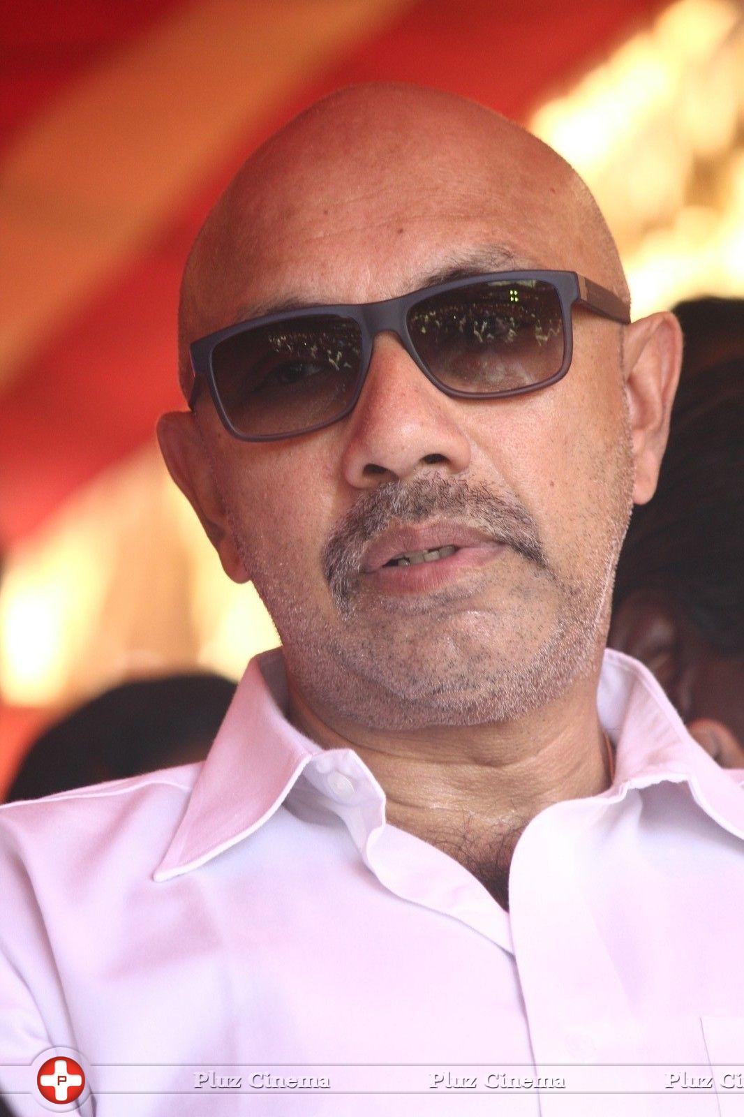 Sathyaraj - Tamil Film Industry Hunger Strike Against Jayalalitha Judgment Photos | Picture 837715