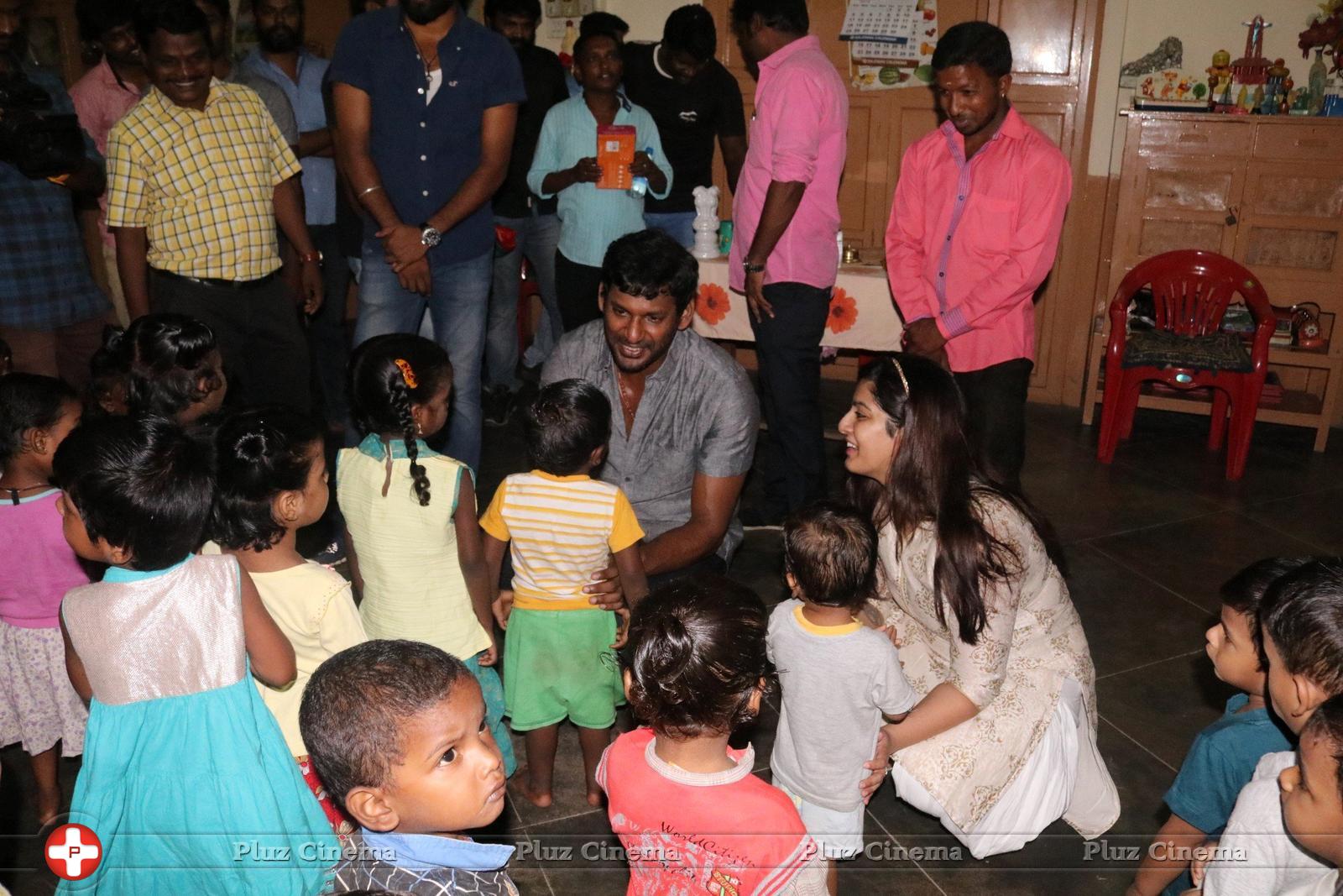 Vishal Birthday Celebration Stills | Picture 1402875