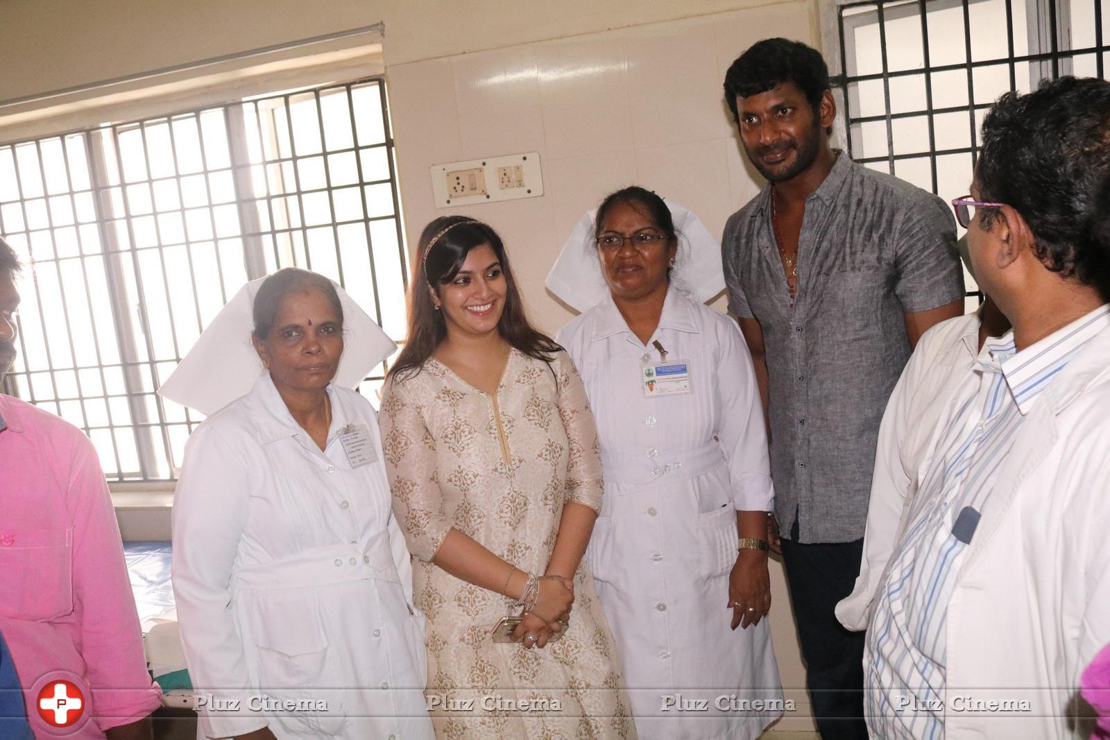 Vishal Birthday Celebration Stills | Picture 1402886