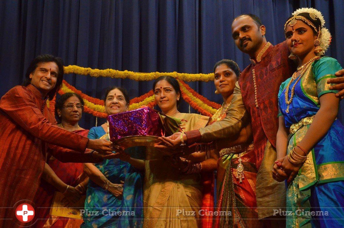 Bharathanatya Award Of Thrinethra Gowri Shankar Stills | Picture 1402947