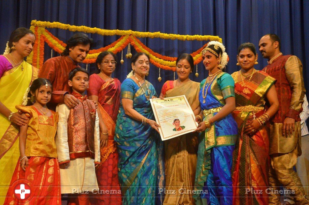 Bharathanatya Award Of Thrinethra Gowri Shankar Stills | Picture 1402961