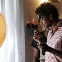 Puriyaadha Pudhir Movie Working Stills