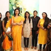 Gautami Visits Ganesh 365 Art Exhibition Stills | Picture 1409429