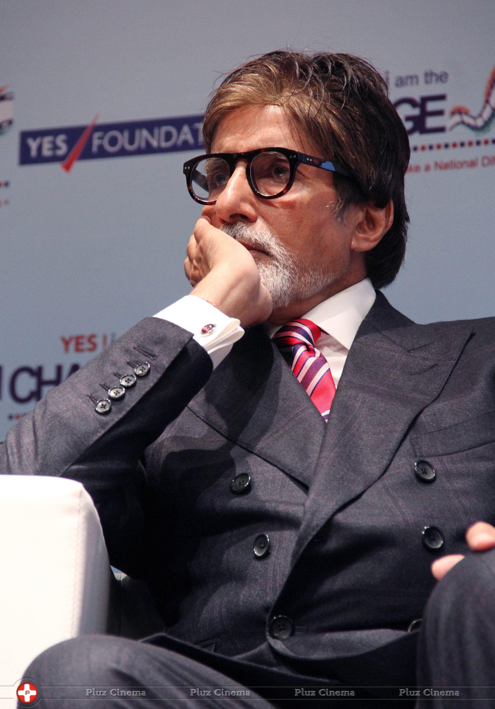 Amitabh Bachchan - Yes Bank film making award 2013 Photos | Picture 593494