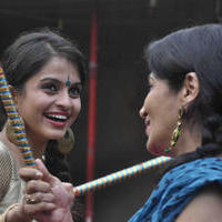 Sadhana Singh & daughter Sheena Shahabadi photo shoot for Navratri Photos | Picture 595664