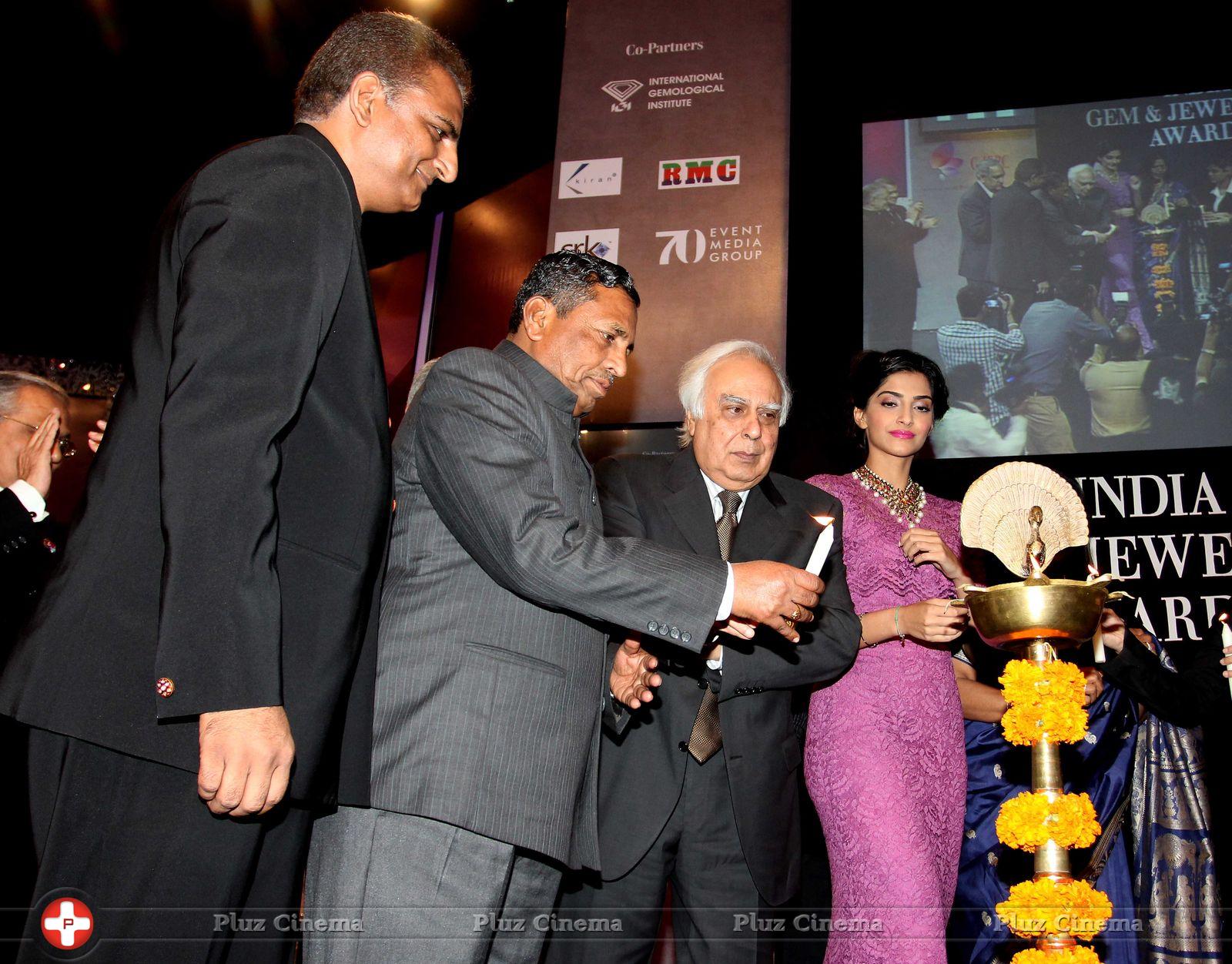 40th India Gem and Jewellery Awards Photos | Picture 598663