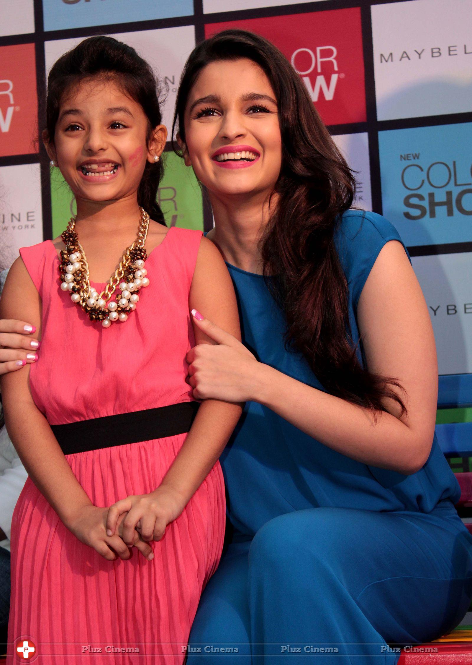 Alia Bhatt launches Color Show Photos | Picture 598597