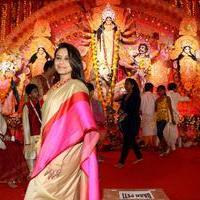 Rani Mukerji celebrates Durga Pooja Photos | Picture 604000